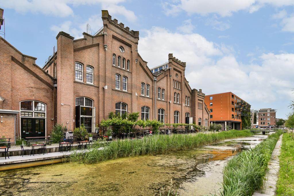 Janny over Staatsliedenbuurt / Frederik  Hendrikbuurt